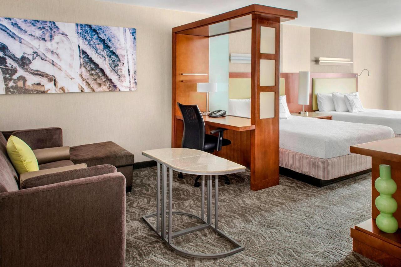 Springhill Suites Long Island Brookhaven Bellport Exterior foto